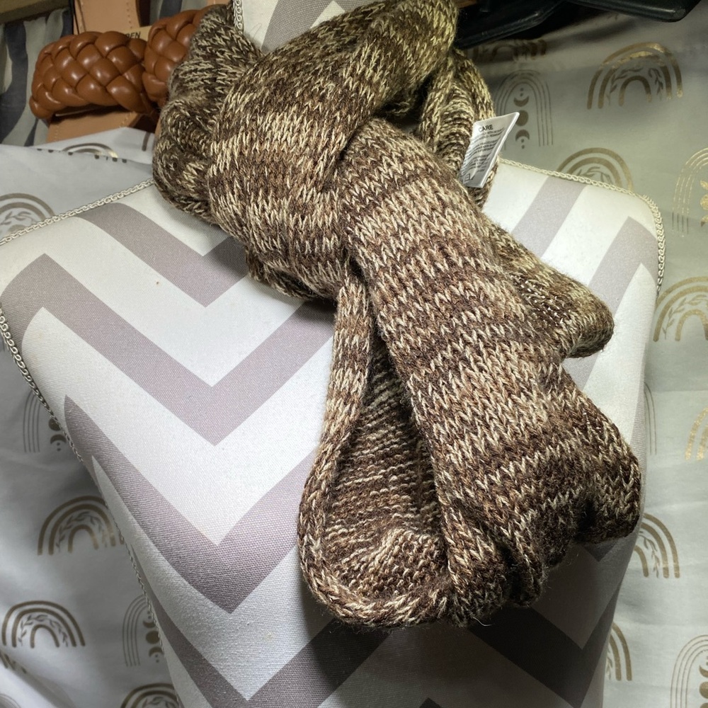 Cozy Brown Knit Scarf